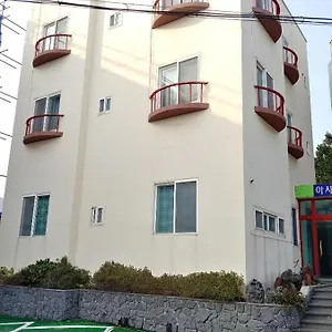https://jeju-asia-pension.jejukoreahotels.com